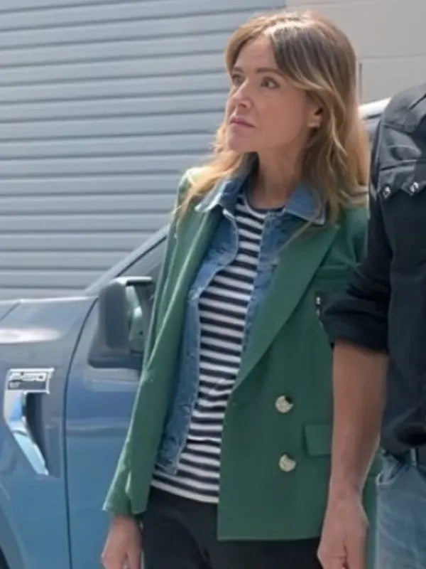 Shrinking S02 Christa Miller Green Blazer