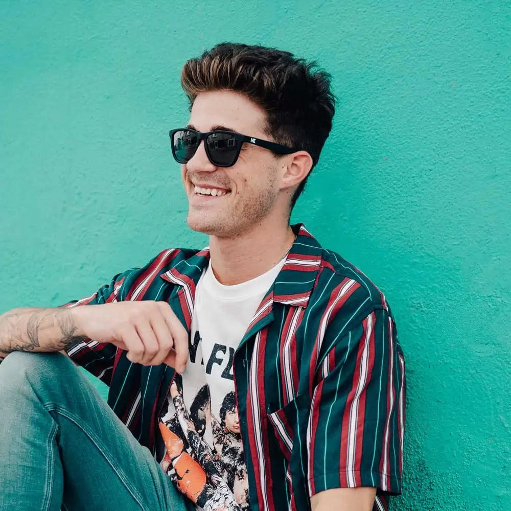 Black / Smoke Classics