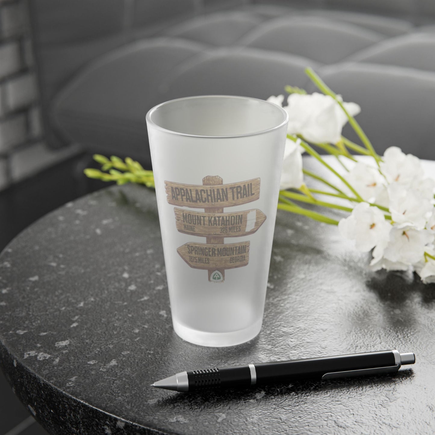 Appalachian Trail Wood Mileage Sign Frosted Pint Glass 16oz