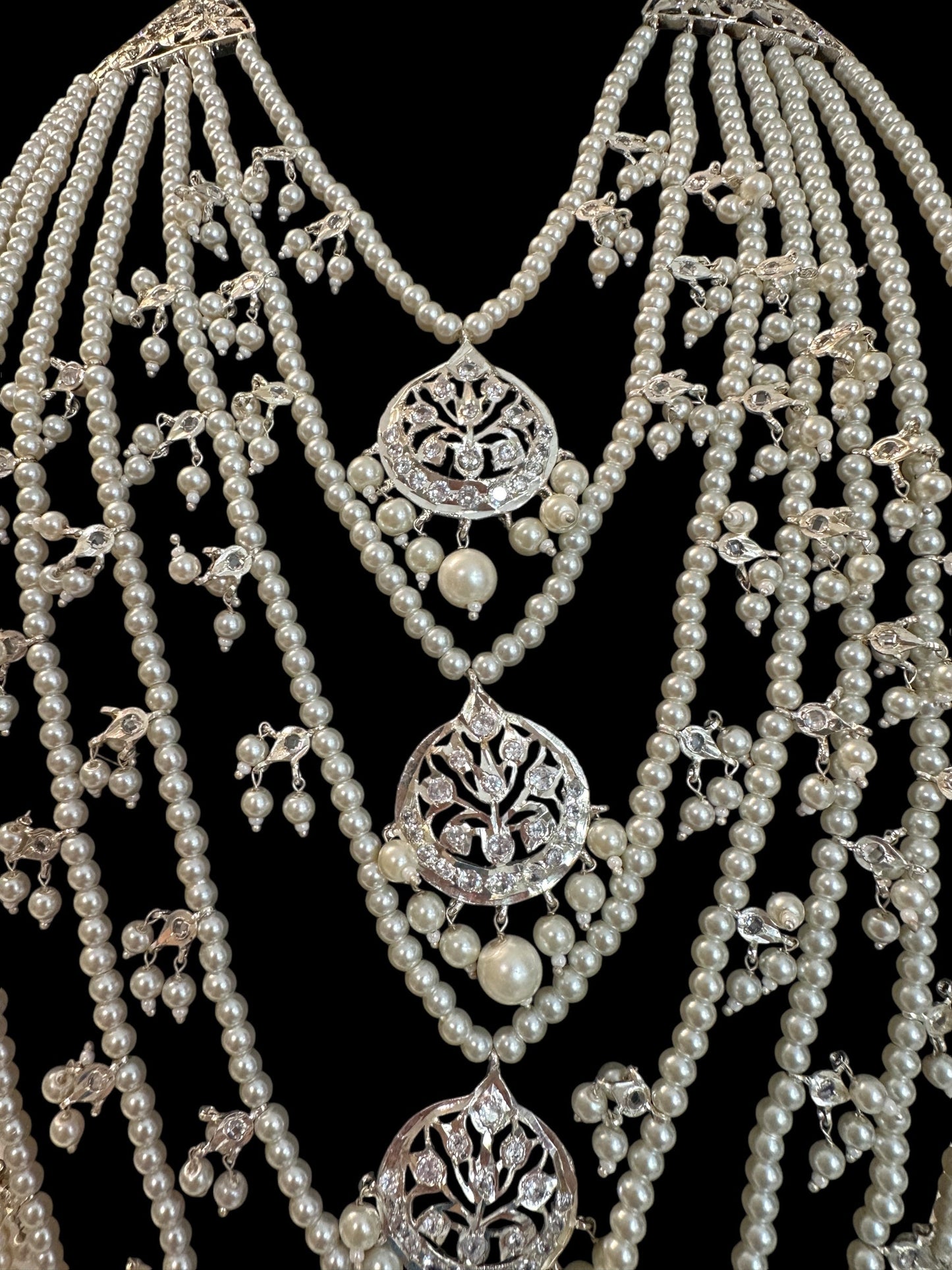 SAT106 Asmara Satlada with earrings tika in silver plating ( READY TO SHIP )