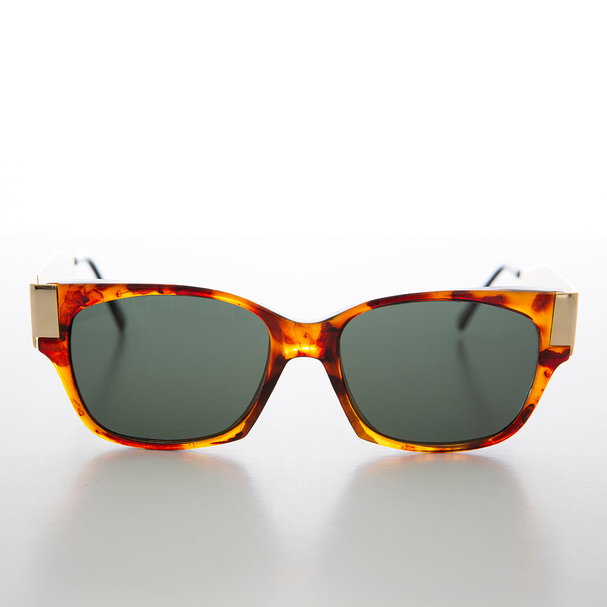 Mod Unisex Vintage Sunglass with Gold Temples - Deluca