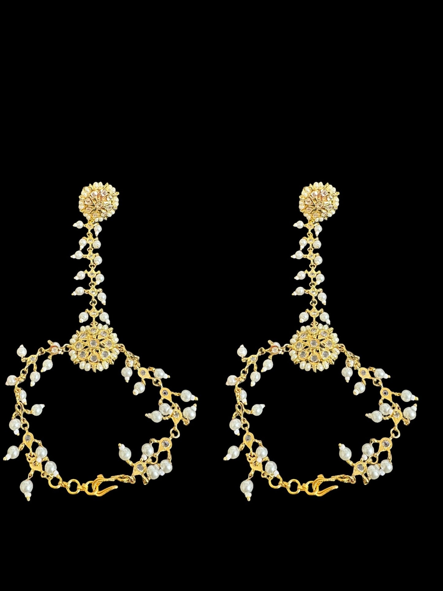 Haathphool in pearls and Polki ( READY TO SHIP )