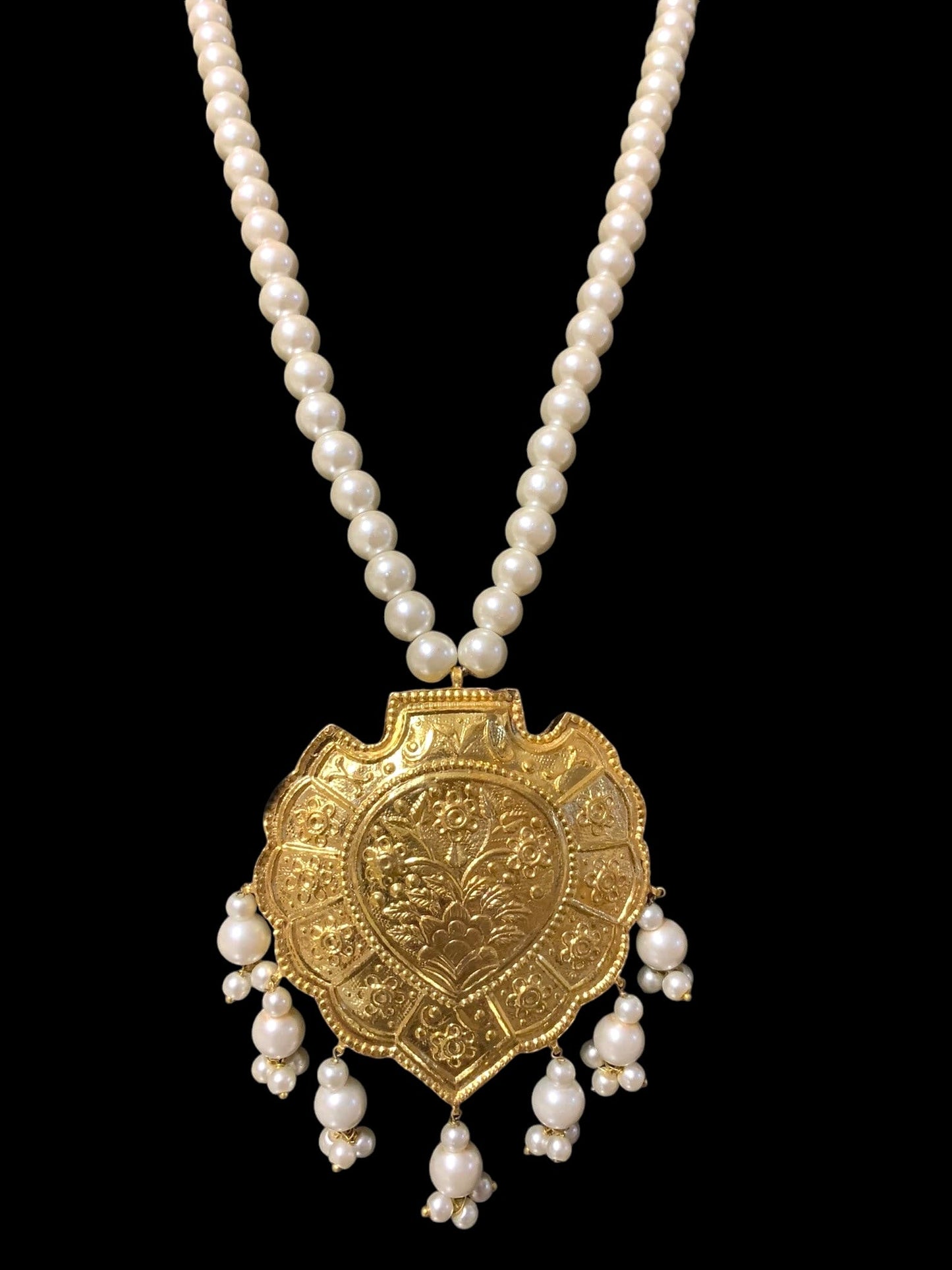 PS417 Chanda pendant set with earrings ( READY TO SHIP )