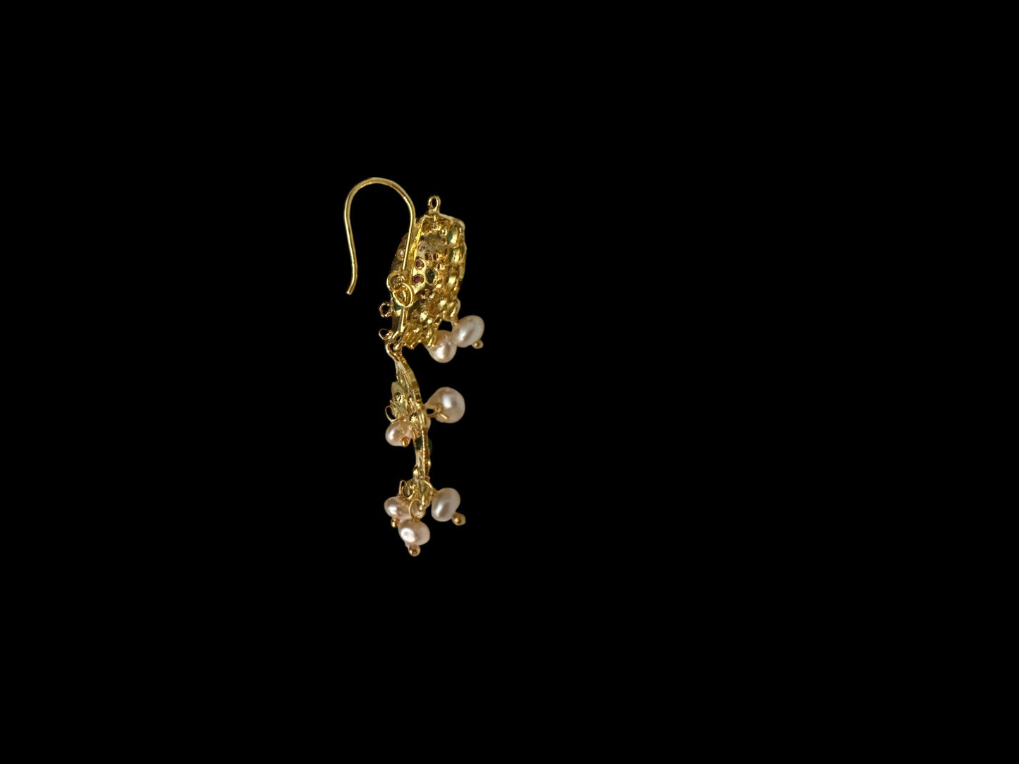 DER629 jadau earrings in fresh water pearls - ruby emerald ( SHIPS INN2 WEEKS )