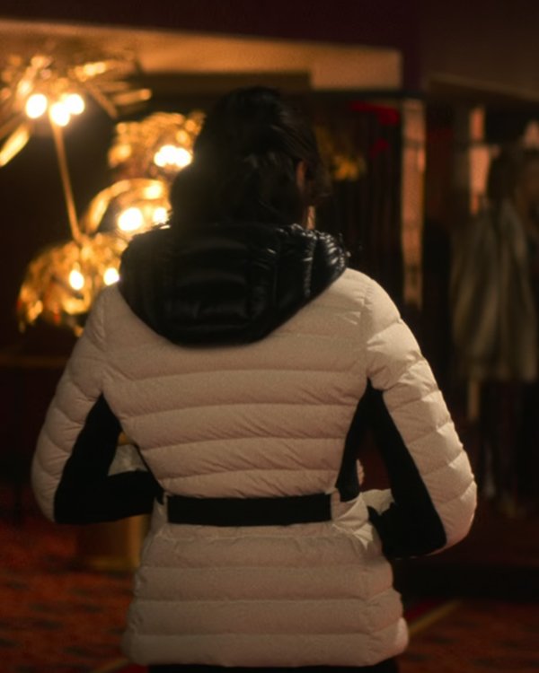 Heart Of Stone 2023 Gal Gadot White Puffer Jacket