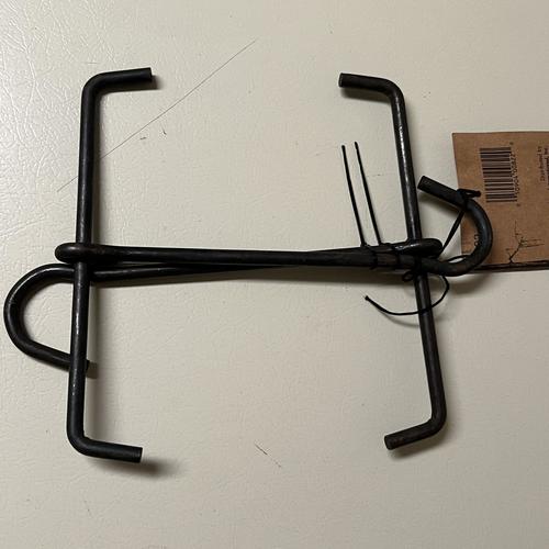 Bayou Classic 0822 2 Steel Lift Hooks Perfect For Lifting Heavy Jambalaya Pots