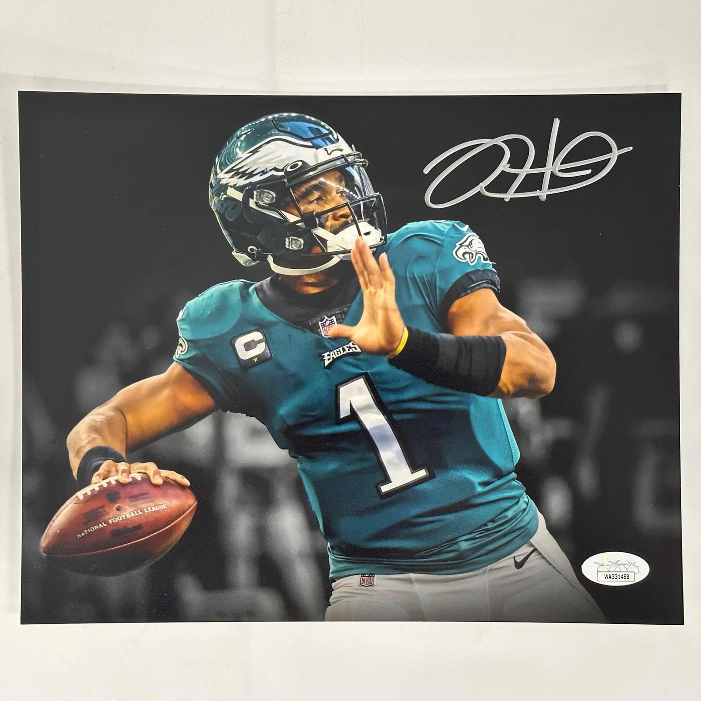 Autographed/Signed Jalen Hurts Philadelphia Eagles 8x10 Football Photo JSA COA #5