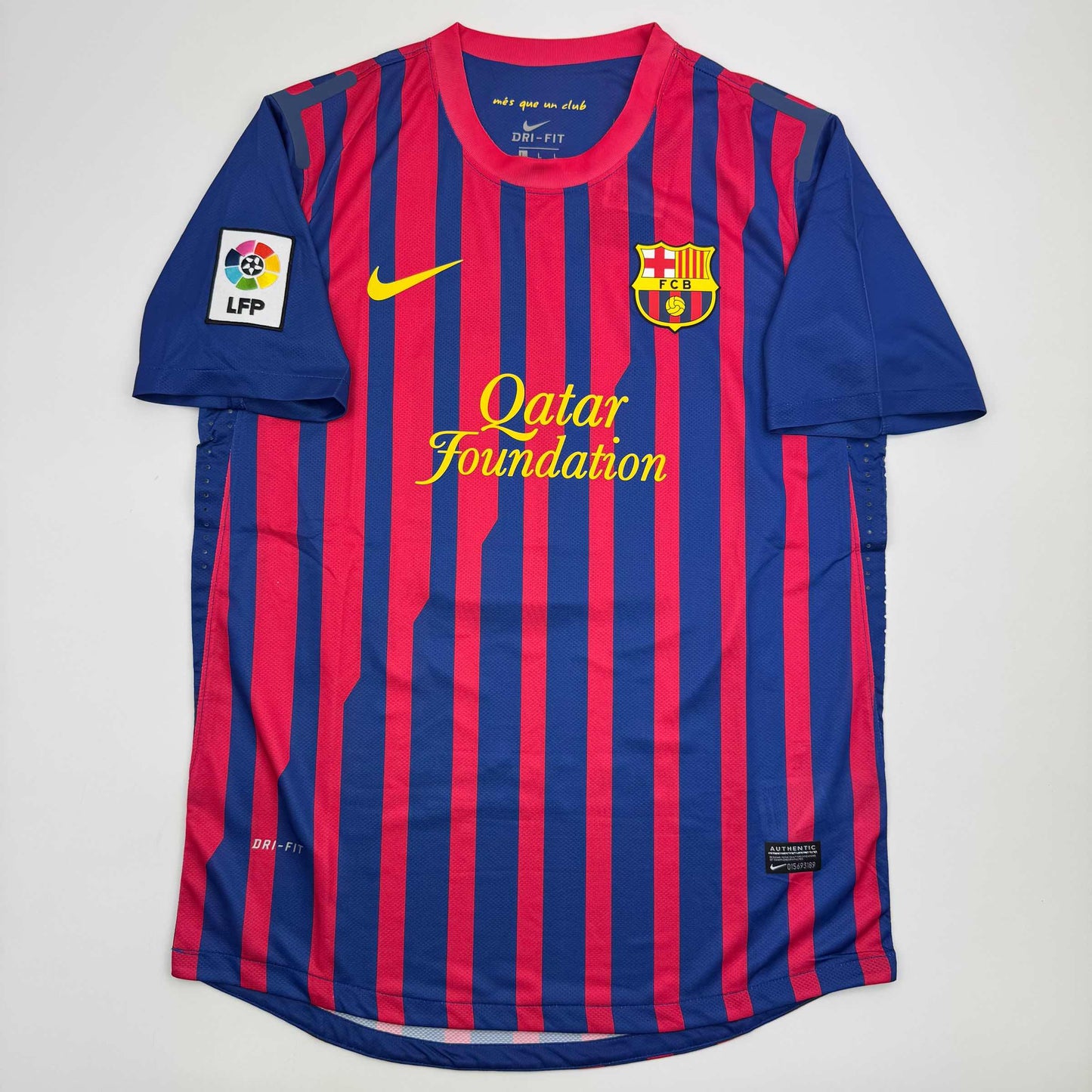 Autographed/Signed Lionel Leo Messi FC Barcelona Soccer Jersey Beckett BAS COA #2
