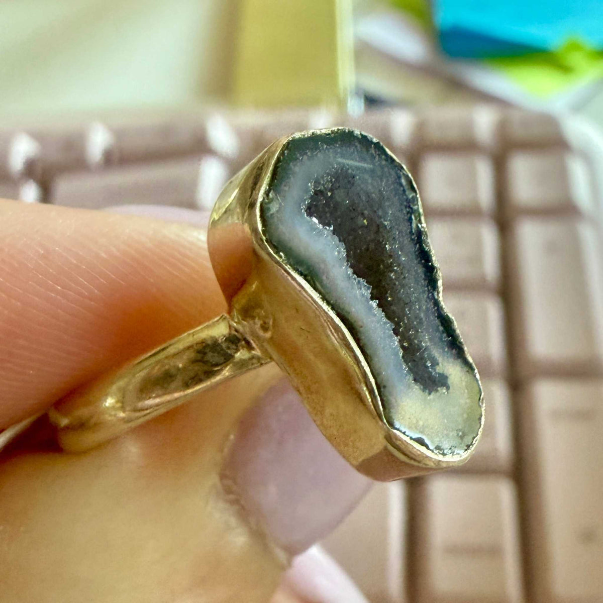 Agate Geode Freeform Ring – Sterling Silver – Sizes 8–9