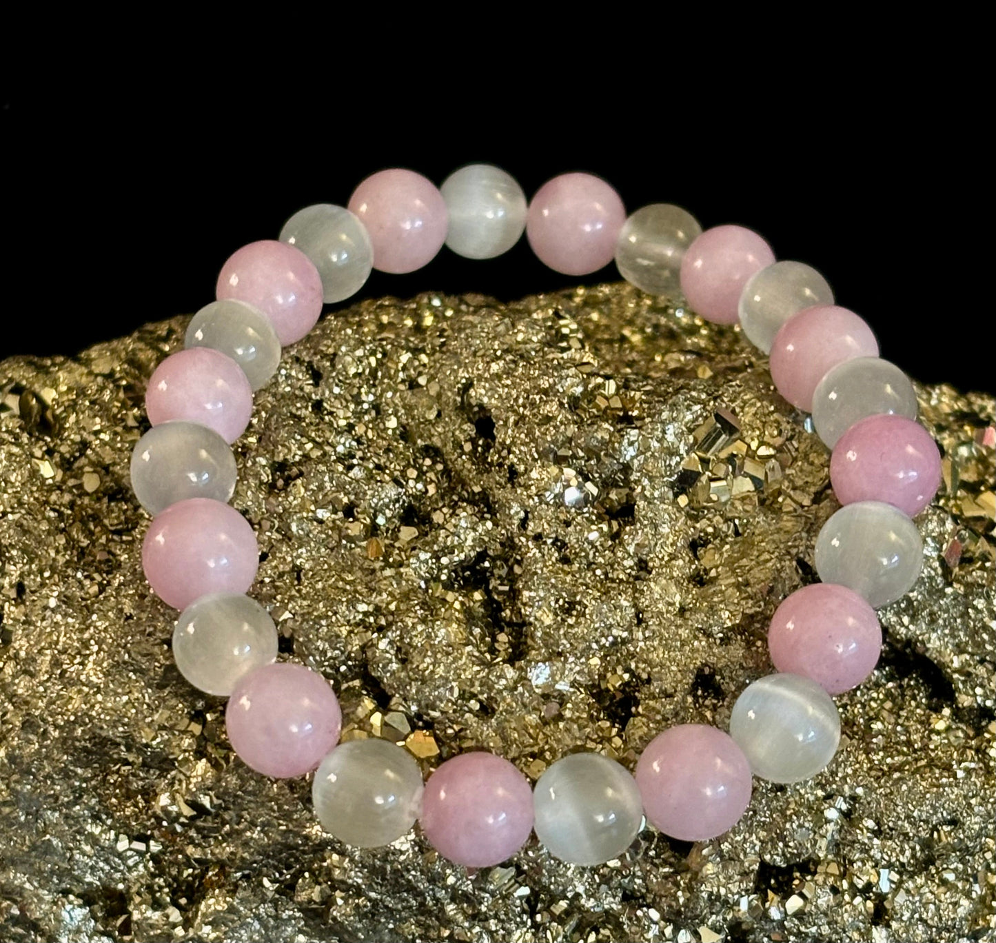 Vintage Boho Style Beaded Bracelet – Earthy Vibes, Ethereal Glow