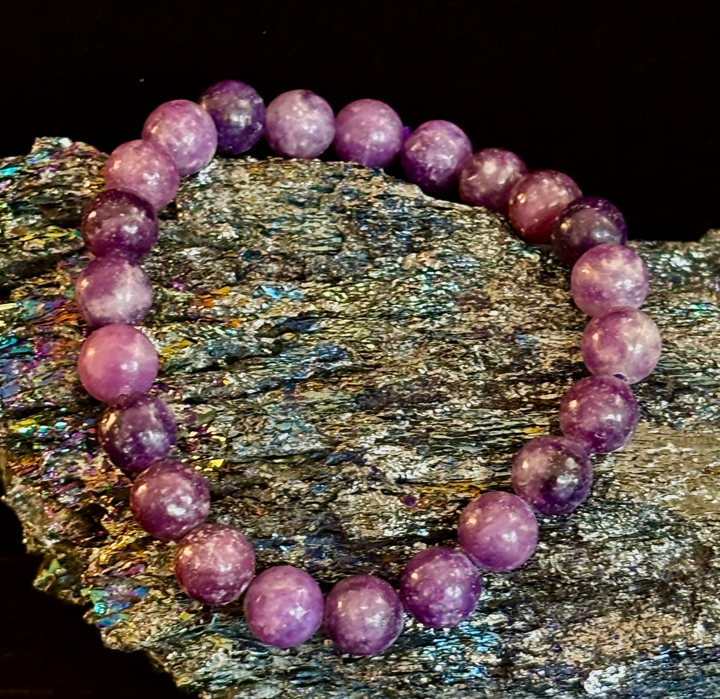 💜 Lepidolite Gemstone Bracelet – Calm Your Mind, Center Your Soul