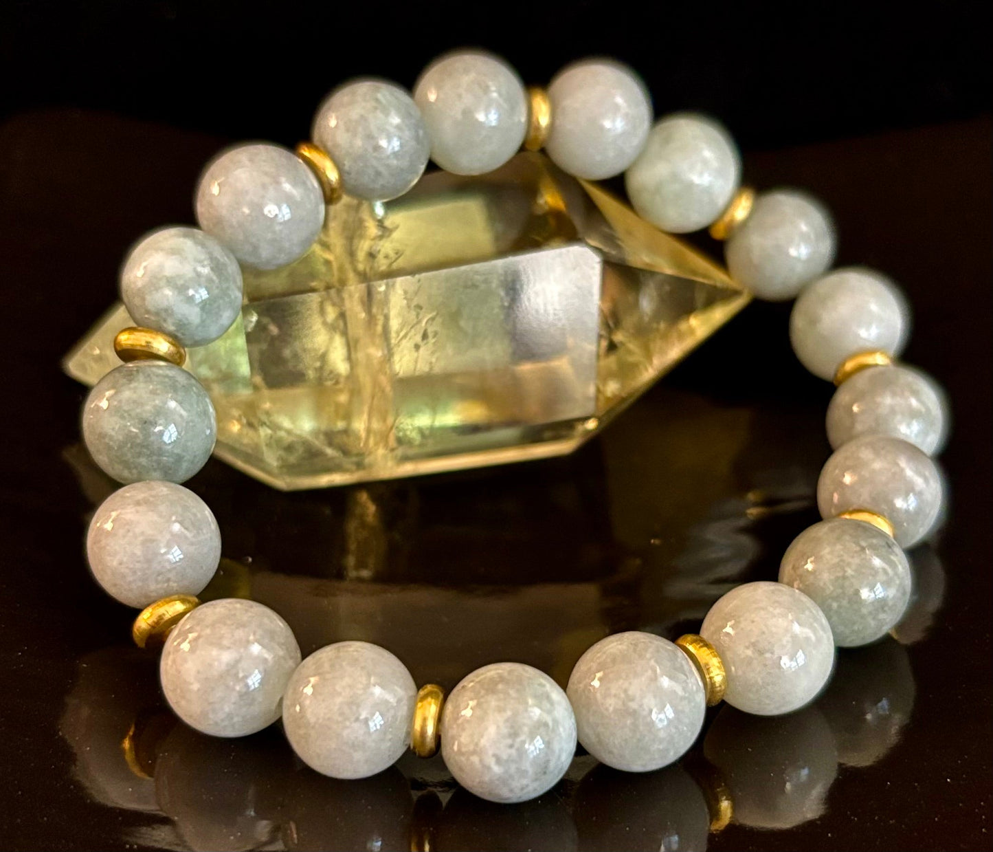 Green Aventurine Good Luck Bracelet – 10mm Beads for Prosperity & Positive Energy