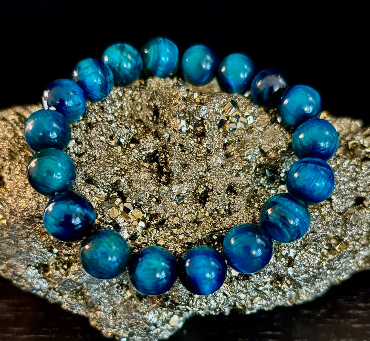 Blue Tiger Eye Reiki-Infused Focus & Confidence Bracelet (Medium–Large Wrist)