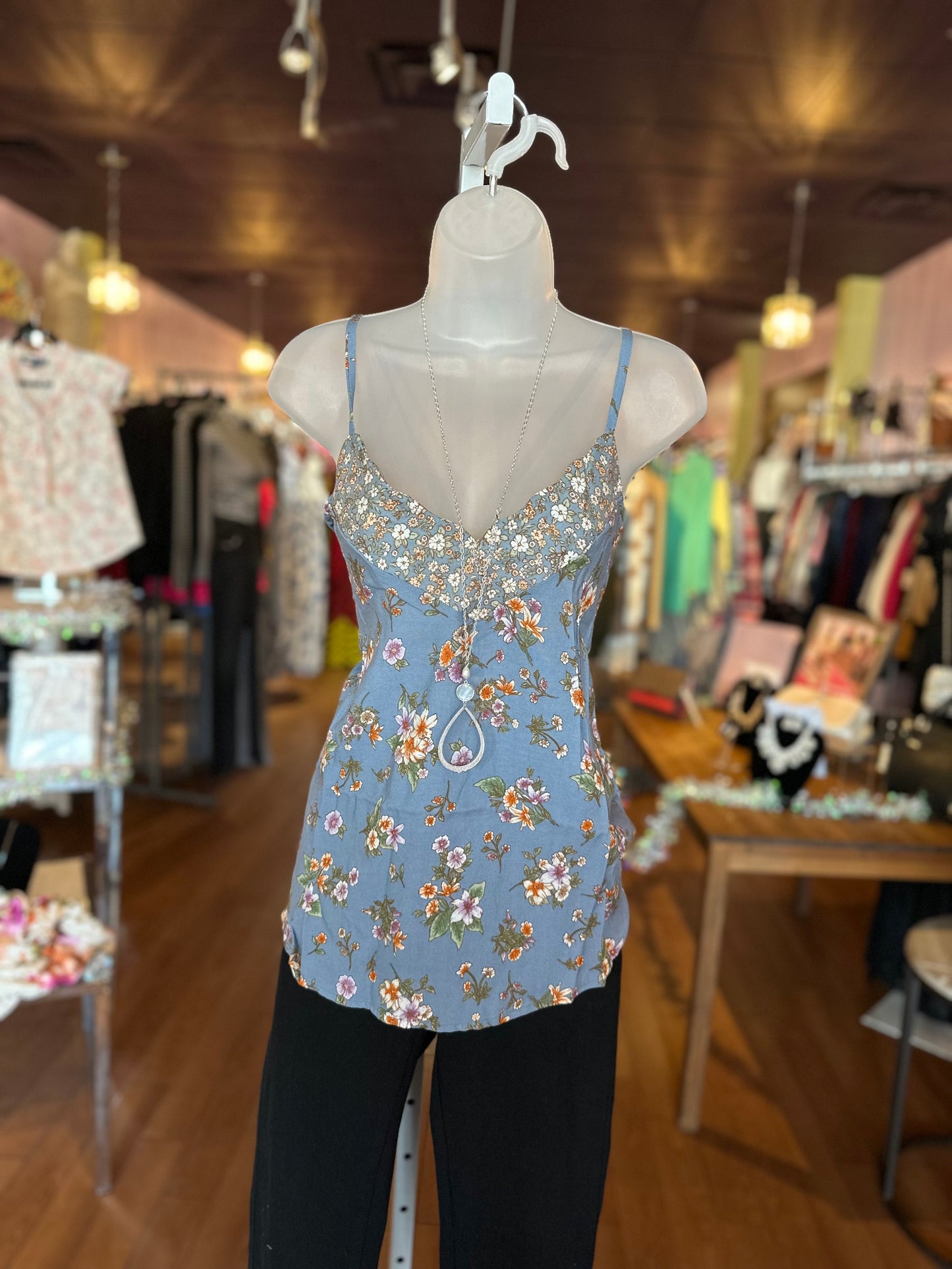 Woman's Blue Floral Sleeveless Top