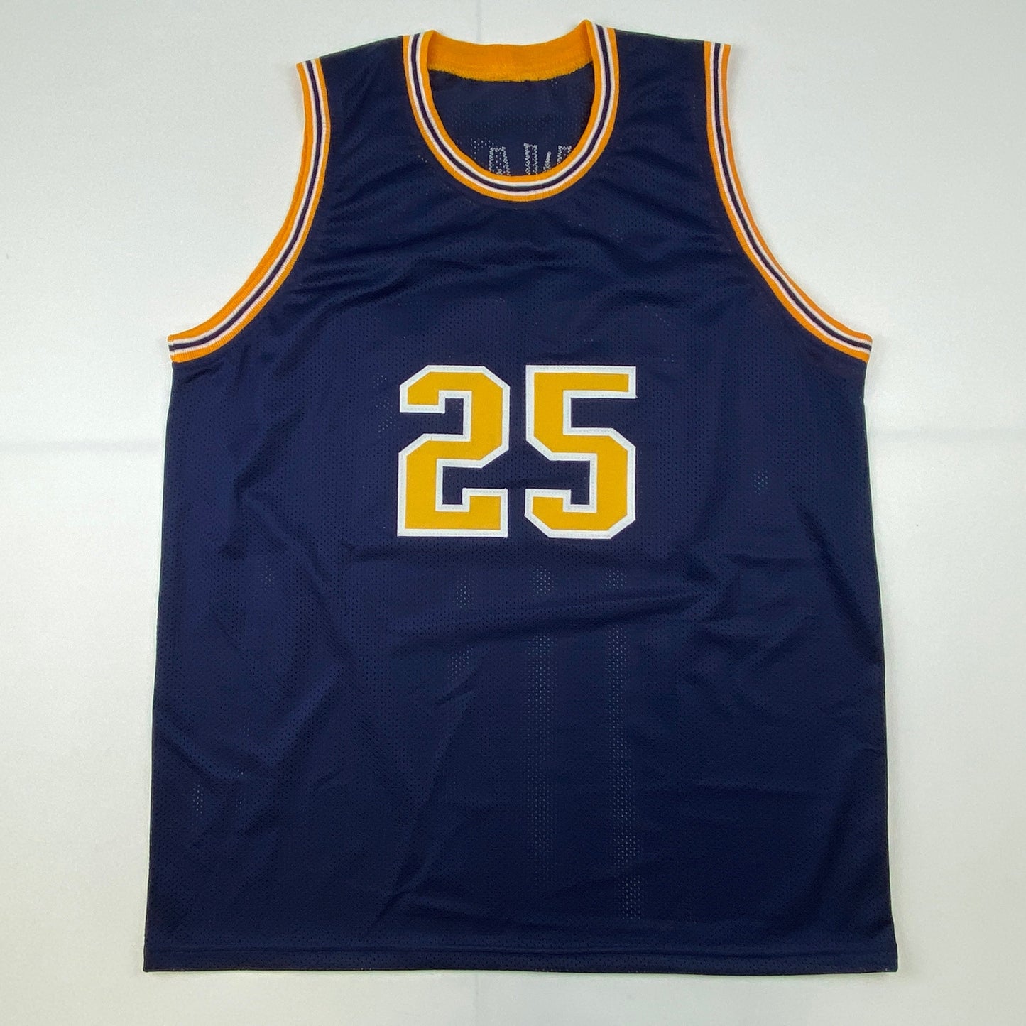 Autographed/Signed Juwan Howard Michigan Blue College Basketball Jersey Beckett BAS COA