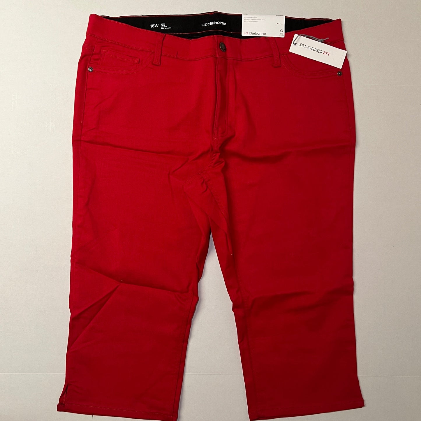 Liz Claiborne Womens Sara Crop Mid-Rise Capri Pant