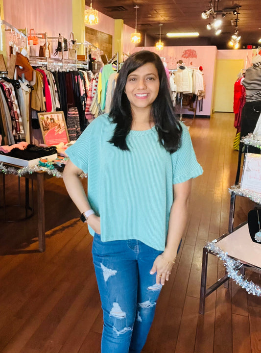 Textured line short twisted sleeve Light Jade top