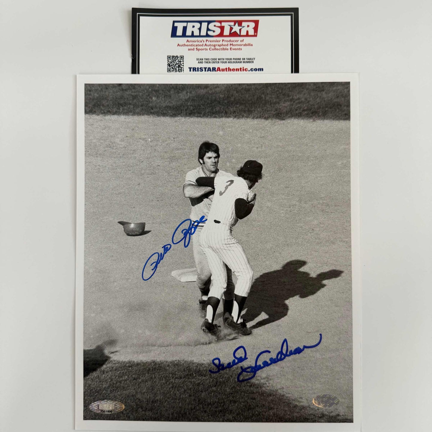 Autographed/Signed Pete Rose and Bud Harrelson Cincinnati Reds 8x10 Baseball Photo TriStar COA