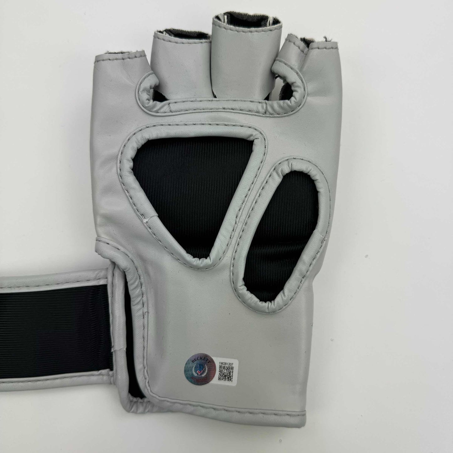 Autographed/Signed Ilia Topuria White Camo UFC MMA Glove Ultimate Fighting Beckett BAS COA