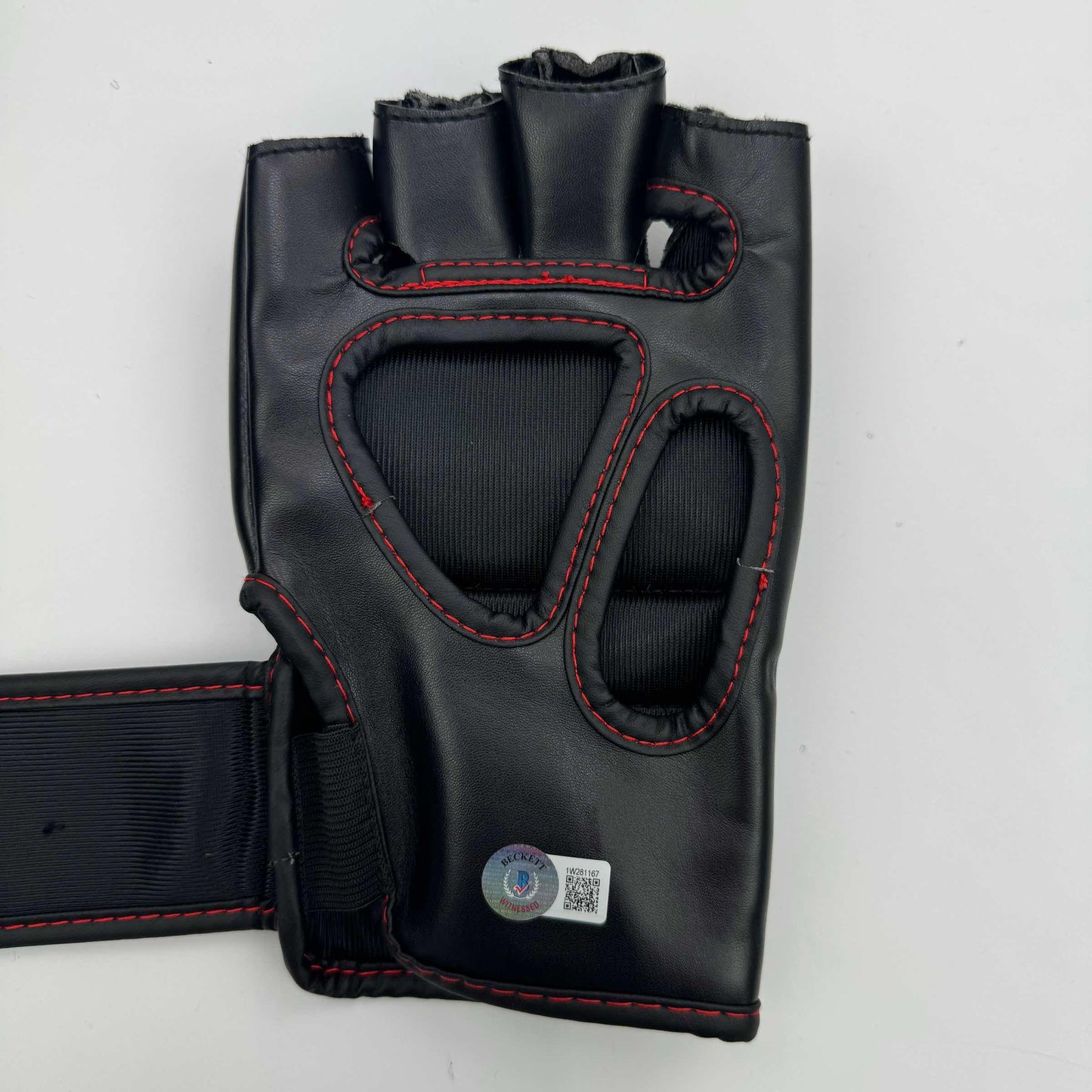 Autographed/Signed Ilia Topuria Black UFC MMA Glove Ultimate Fighting Beckett BAS COA