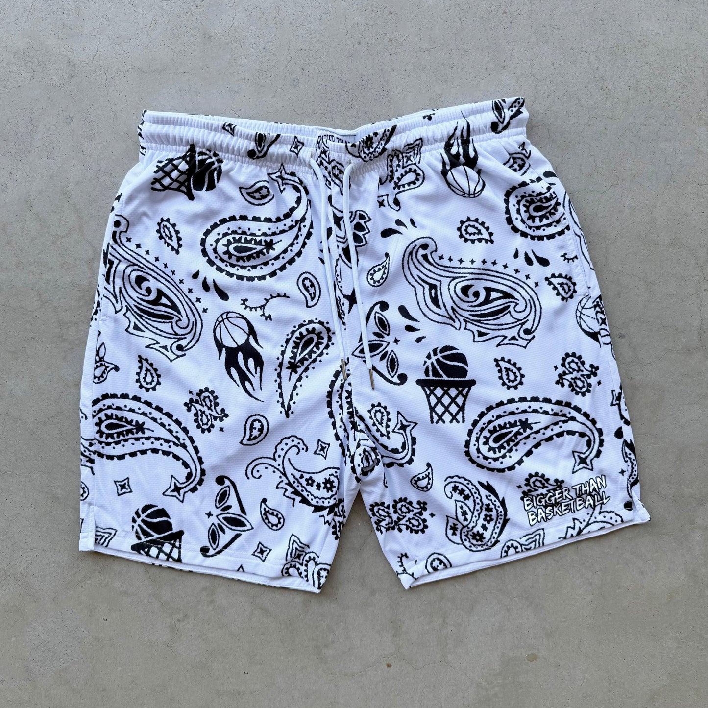 Court Bandit - Shorts - White