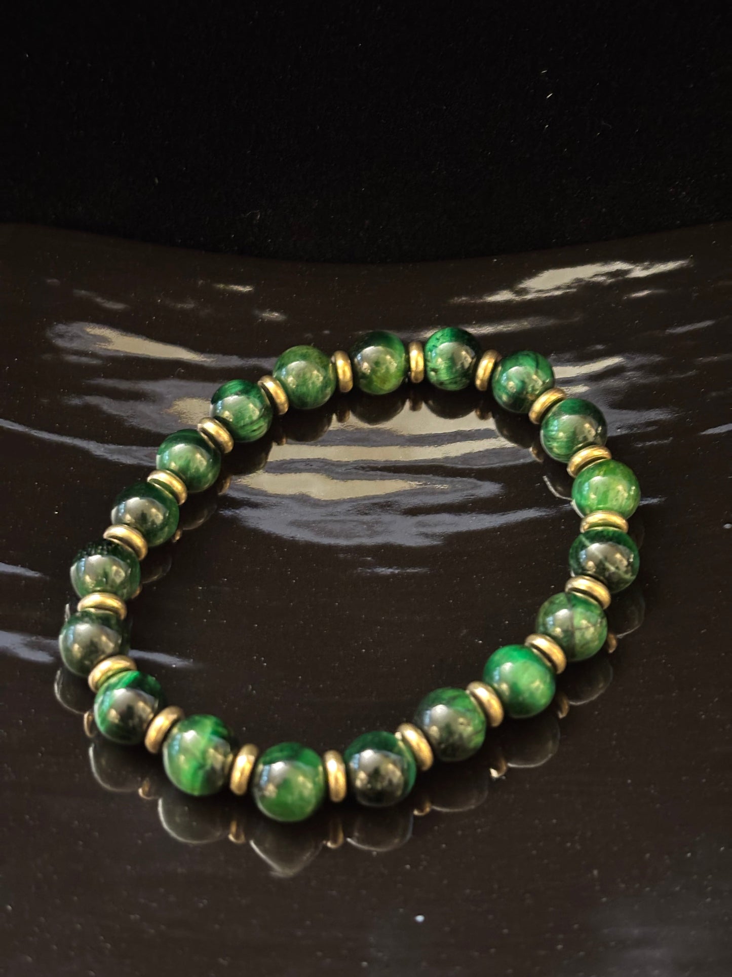 Green Tiger Eye Wealth & Confidence Bracelet – 8mm Beads with Gold Accents (Medium to Large Wrists)