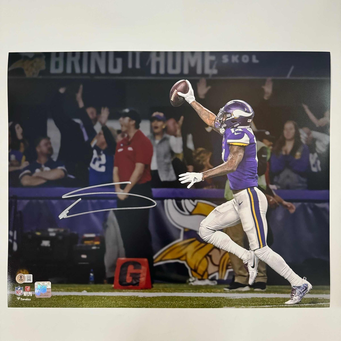Autographed/Signed Stefon Diggs "Minneapolis Miracle" Minnesota Vikings 16x20 Football Photo Beckett BAS COA