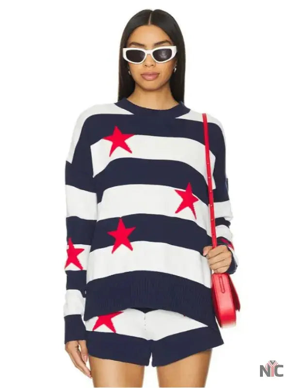 Love Hotel S01 Shannon Beador Red Stars Striped Sweater