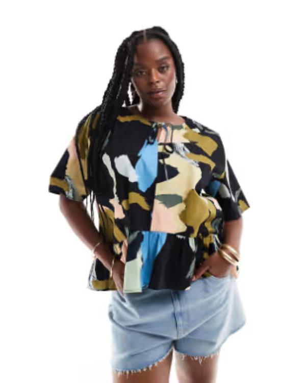 My Life Is Murder S05 Ebony Vagulans Abstract Print Top