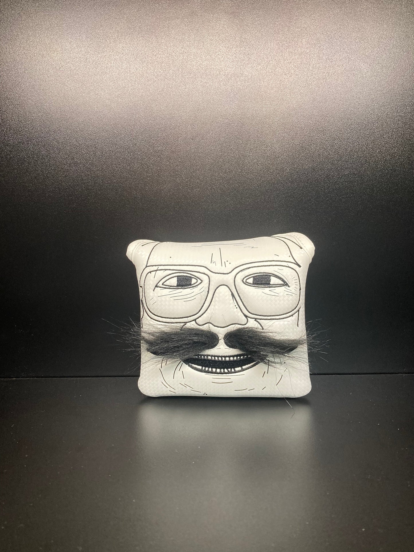 Moustache Design PU Leather Putter Headcover