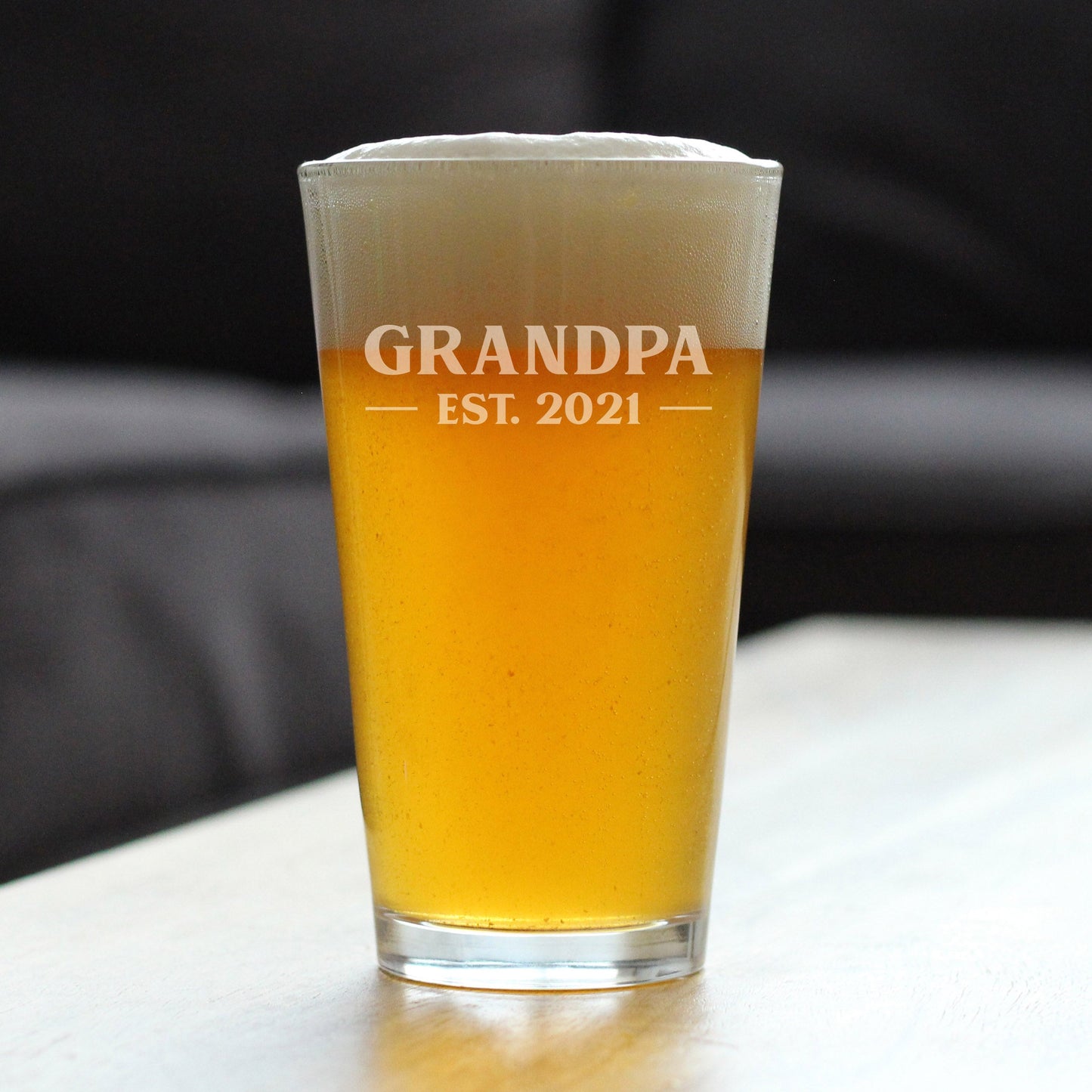 Grandpa Est 2021 - New Grandfather Pint Glass Gift for First Time Grandparents - Bold 16 Oz Glasses