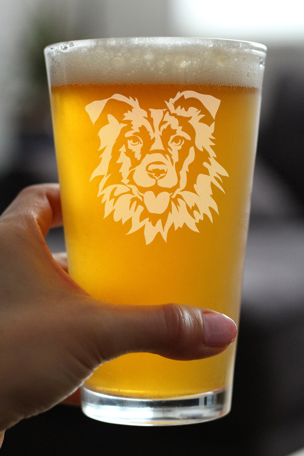 Border Collie Face Pint Glass for Beer - Unique Dog Themed Decor and Gifts for Moms & Dads of Border Collies - 16 Oz