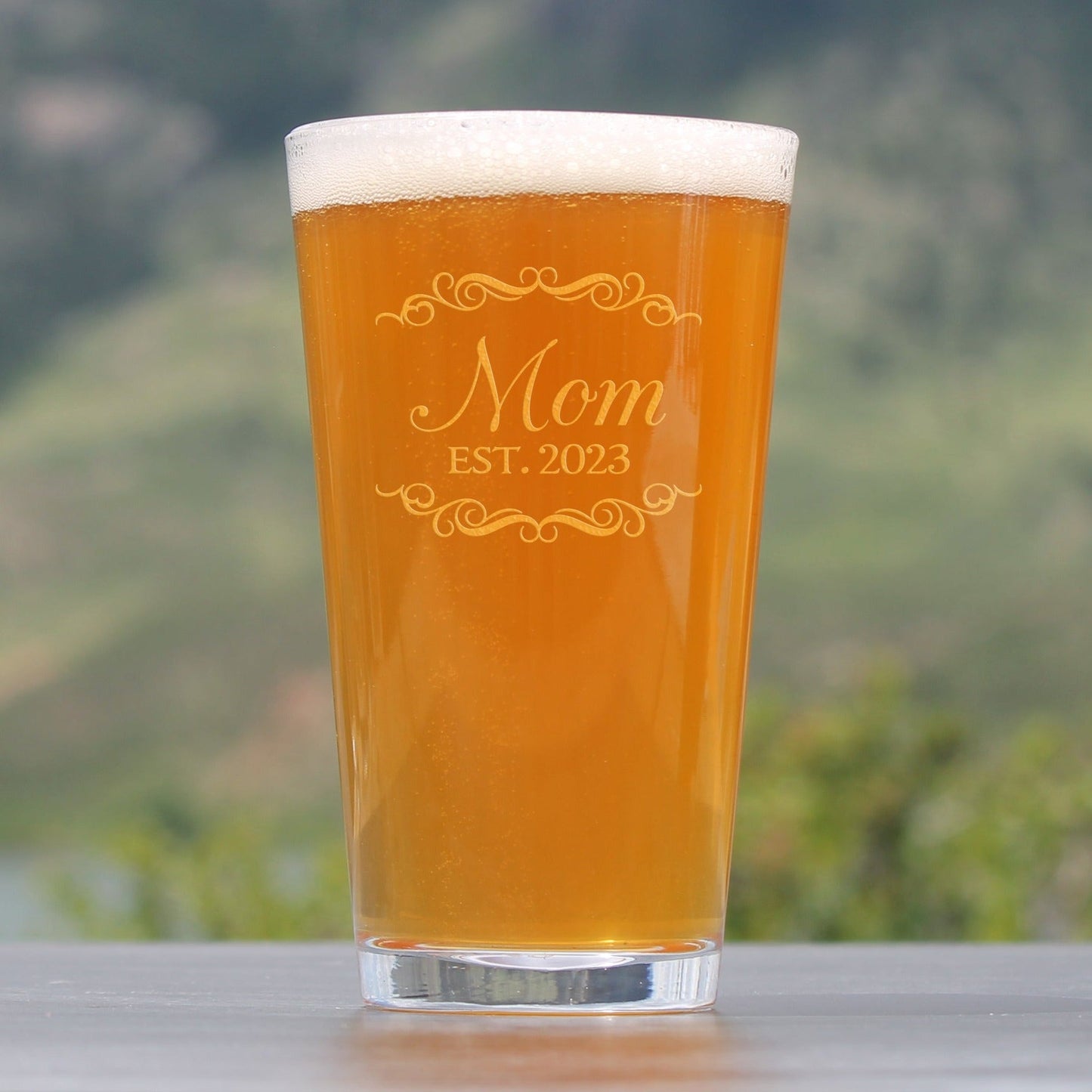 Mom Est. 2023 - Decorative - 16 Ounce Pint Glass