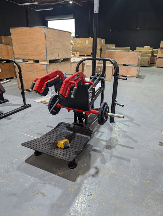 Sweet Hack Squat | Muscle D Fitness Plate Loaded Machine