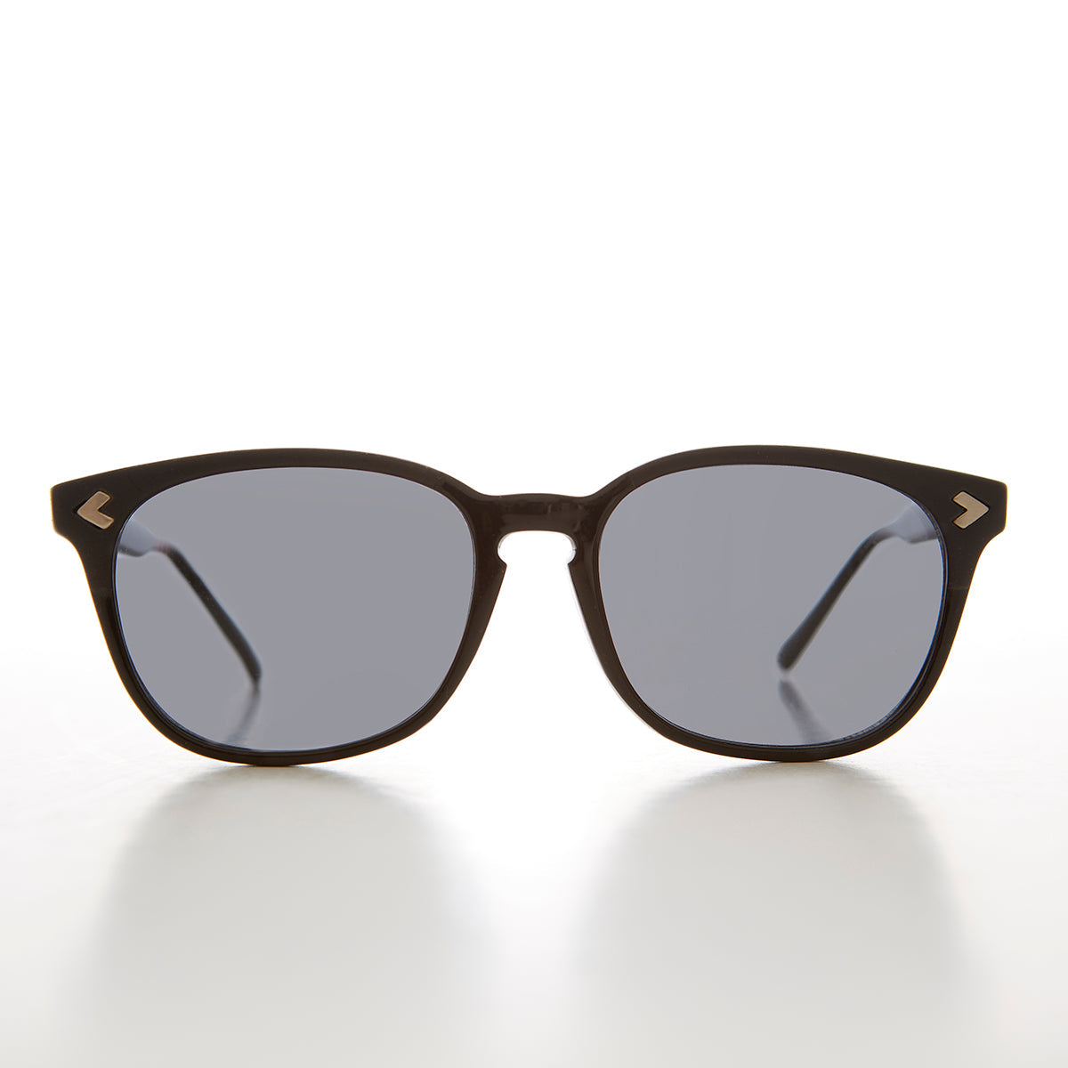 Timeless Mid Century Retro Sunglass - Poet