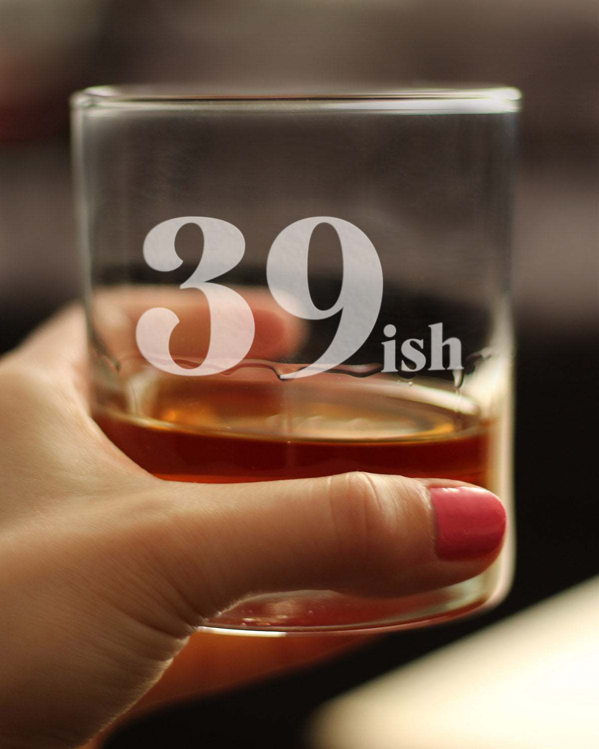 39ish - Funny 40th Birthday Whiskey Rocks Glass Gifts for Men & Women Turning 40 - Fun Whisky Drinking Tumbler