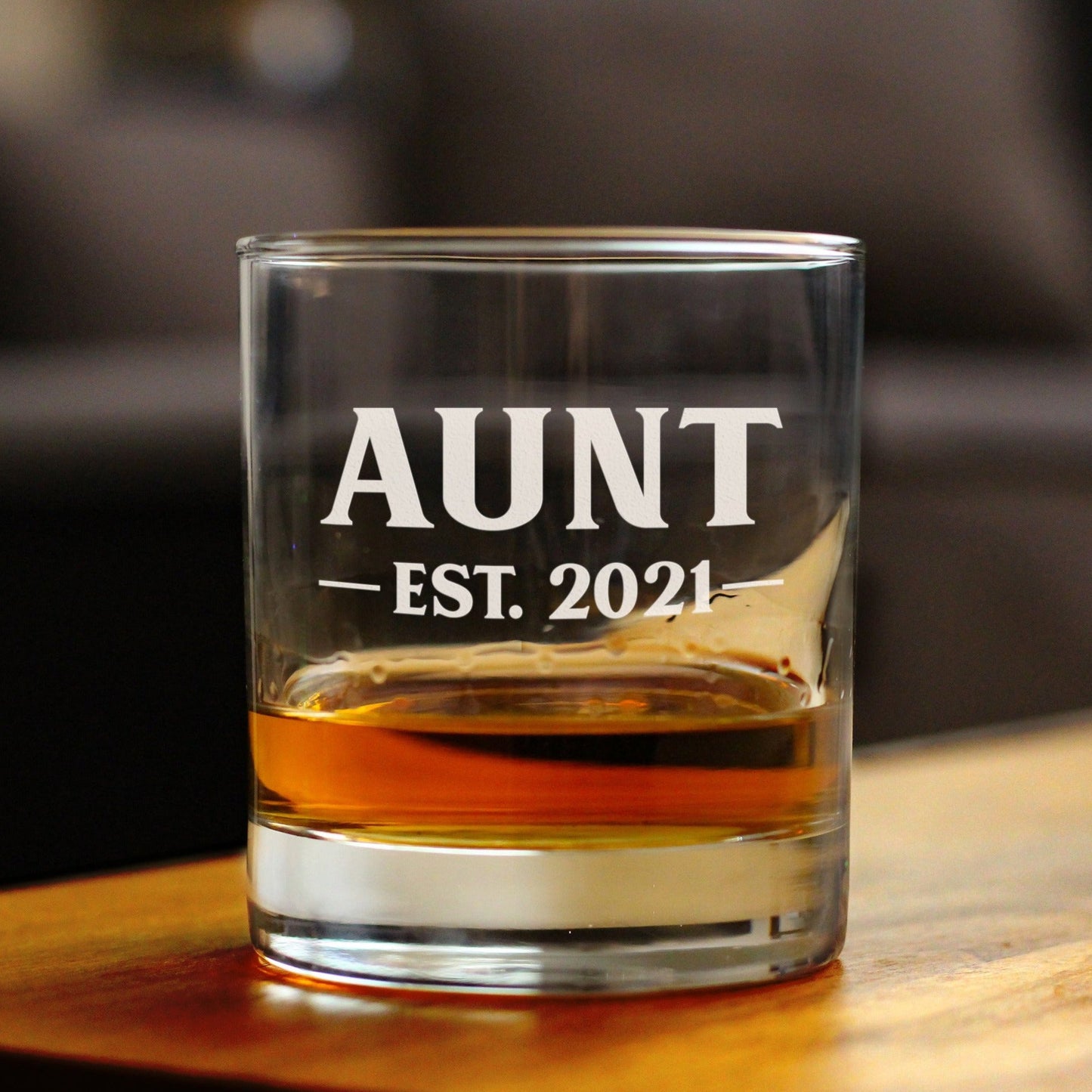 Aunt Est 2021 - New Aunties Whiskey Rocks Glass Gift for First Time Aunts - Bold 10.25 Oz Glasses