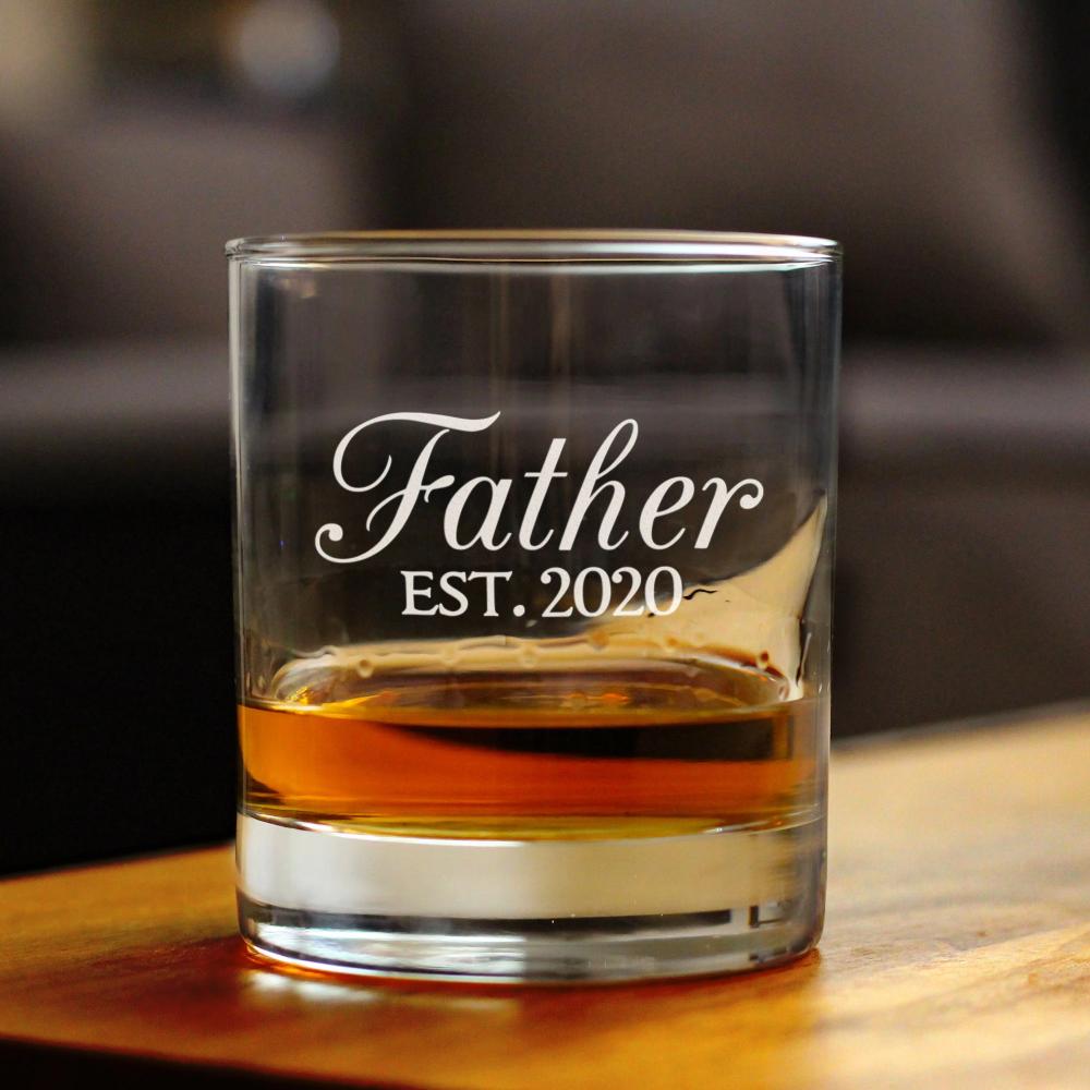 Father Est 2020 - New Dad Whiskey Rocks Glass Gift for First Time Daddy - Decorative Engraved Whisky Drinking Glasses