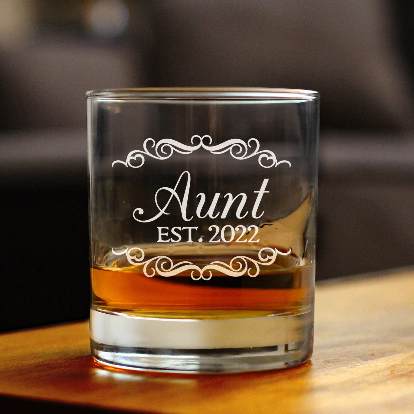 Aunt Est 2022 - New Aunties Whiskey Rocks Glass Gift for First Time Aunts - Decorative 10.25 Oz Glasses