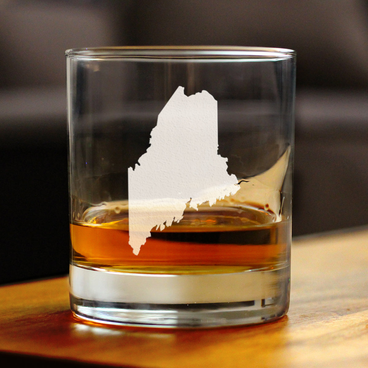 Maine State Outline Whiskey Rocks Glass - State Themed Drinking Decor and Gifts for Mainer Women & Men - 10.25 Oz Whisky Tumbler Glasses