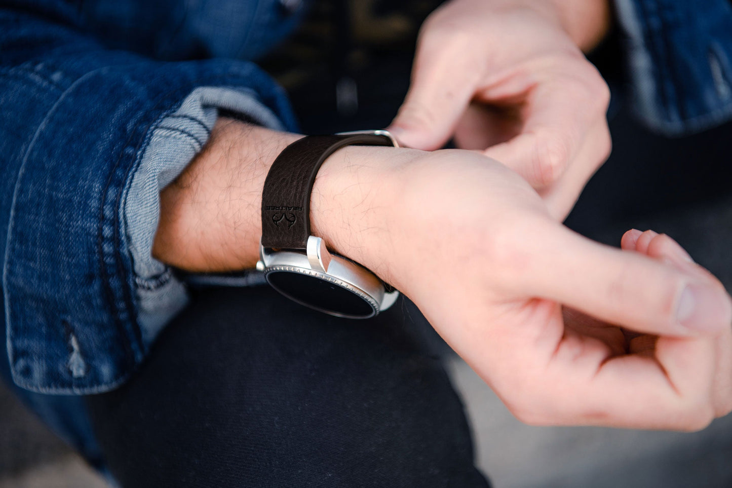 Realtree Leather Watchband for Samsung, Garmin, Fossil, and More for Samsung, Garmin, Fossil, and More