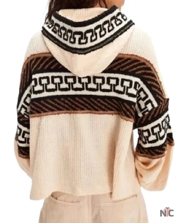 Resident Alien Kaylayla Raine Pullover Sweater