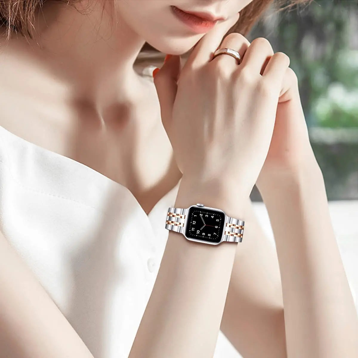 Apple Watch Stainless Steel Band - Elegant, Durable Design