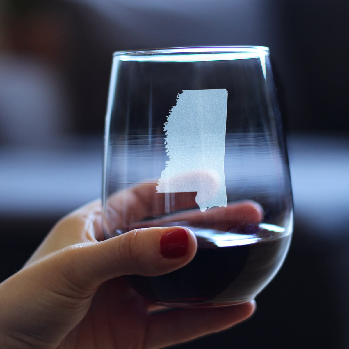 Mississippi State Outline Stemless Wine Glass - State Themed Drinking Decor and Gifts for Mississippian Women & Men - Large 17 Oz Glasses