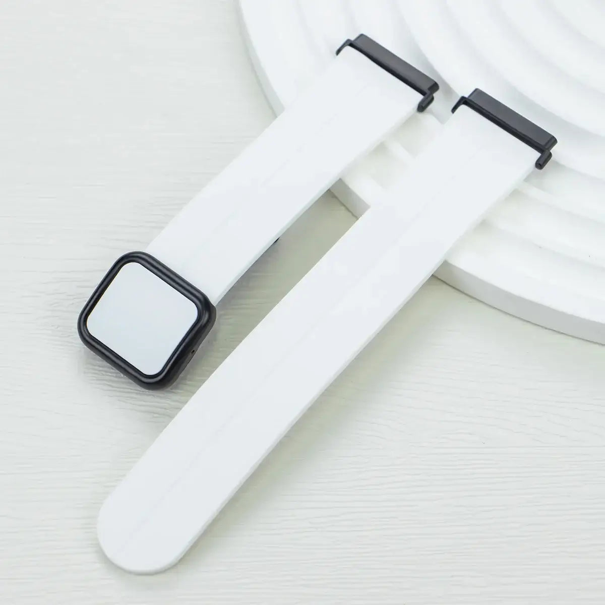 Fitbit Versa & Sense Silicone Band - Waterproof & Magnetic