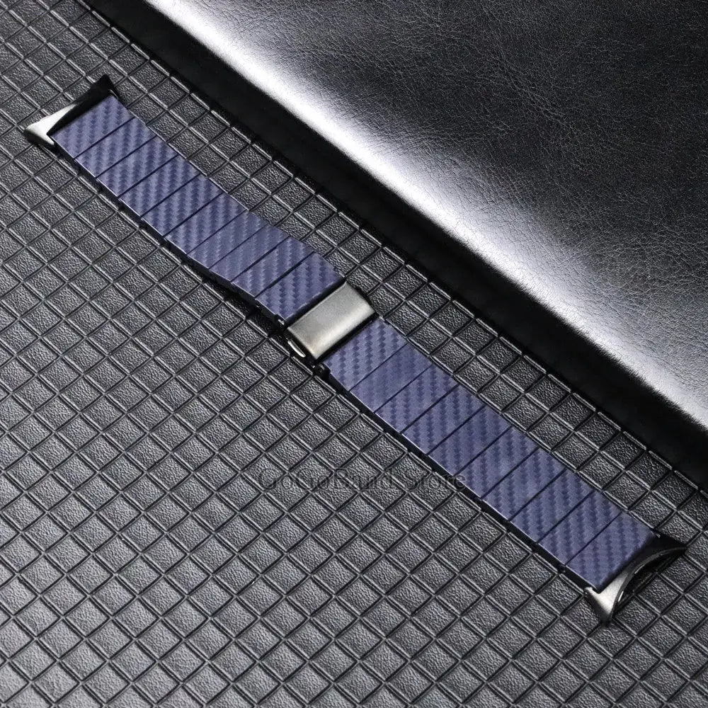 Google Pixel Carbon Fiber Strap - Sleek, Durable Design