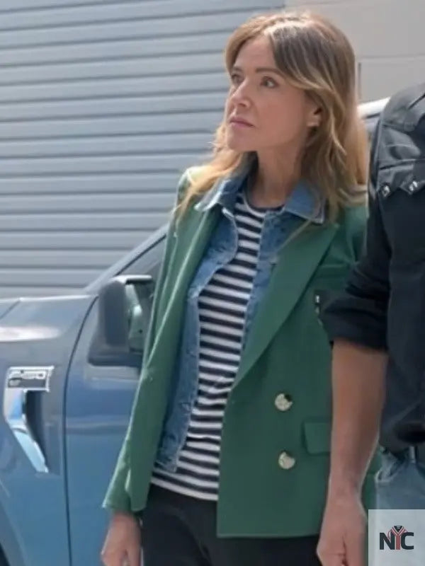 Shrinking S02 Christa Miller Green Blazer