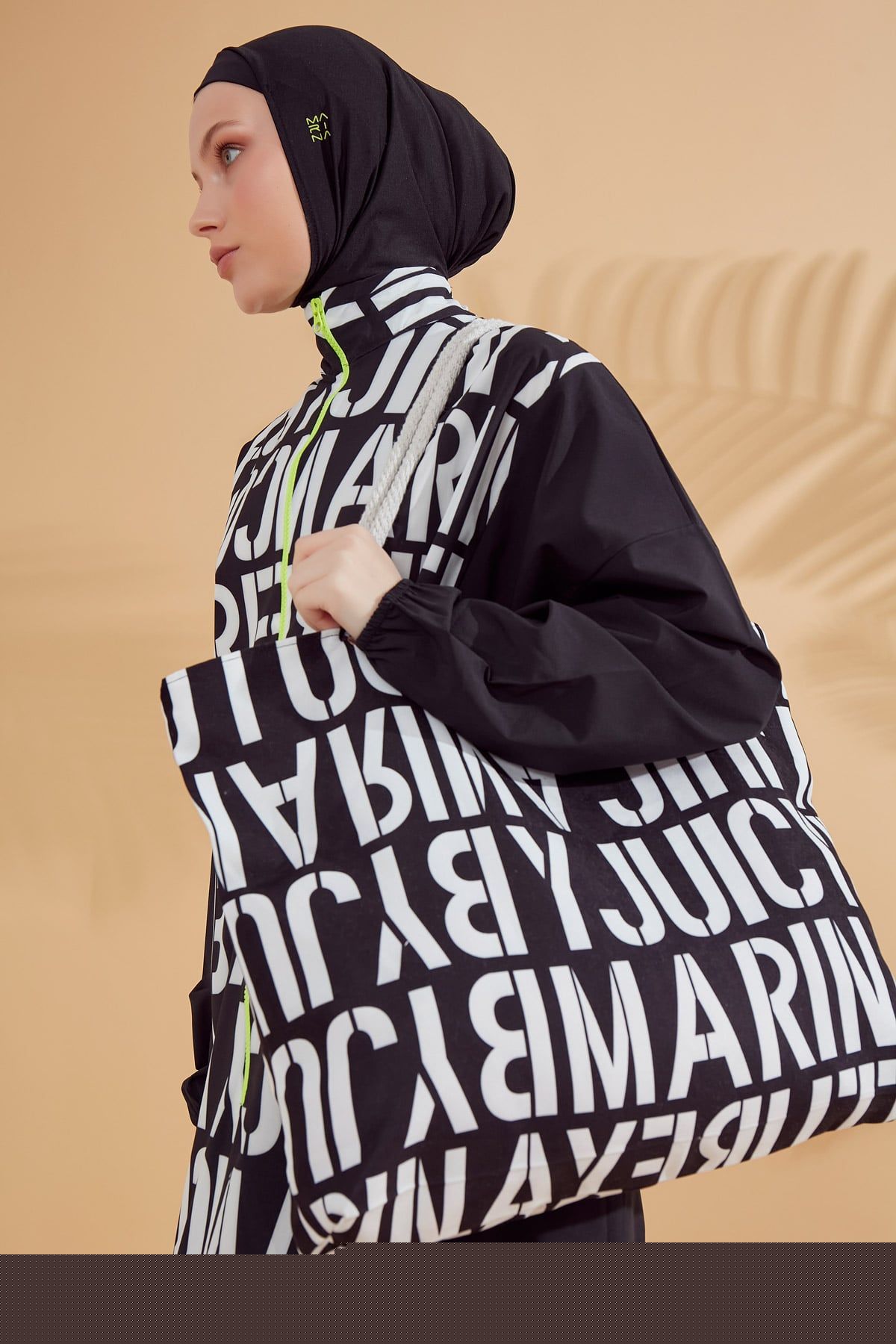 Black Beach Bag C2301