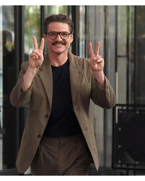 The Fantastic Four: First Steps Pedro Pascal Blazer