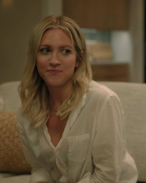 The Hunting Wives Brittany Snow White Shirt